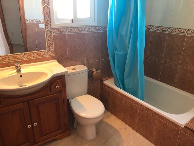 3 bedroom Country House for sale