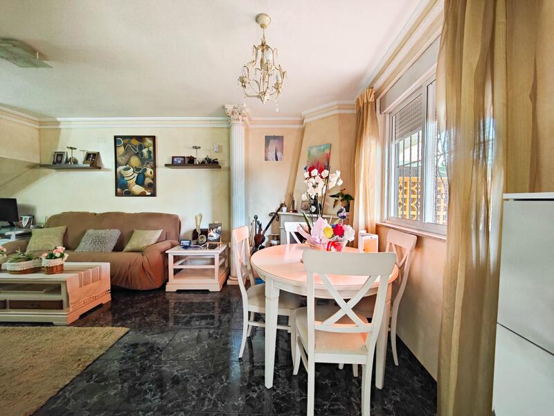 3 bedroom Country House for sale