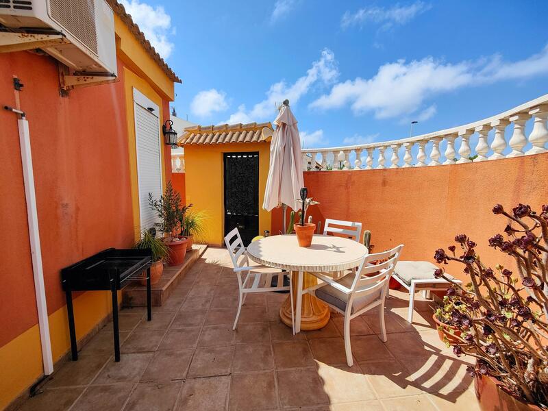 3 bedroom Country House for sale