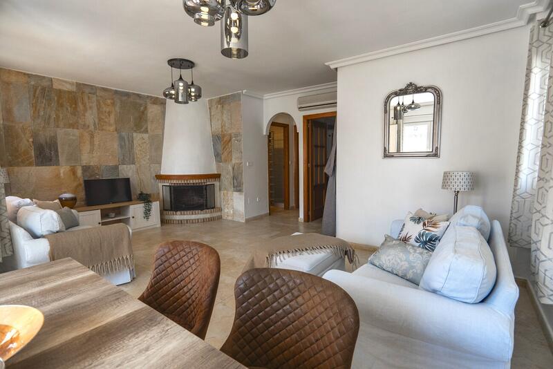 3 Schlafzimmer Landhaus zu verkaufen