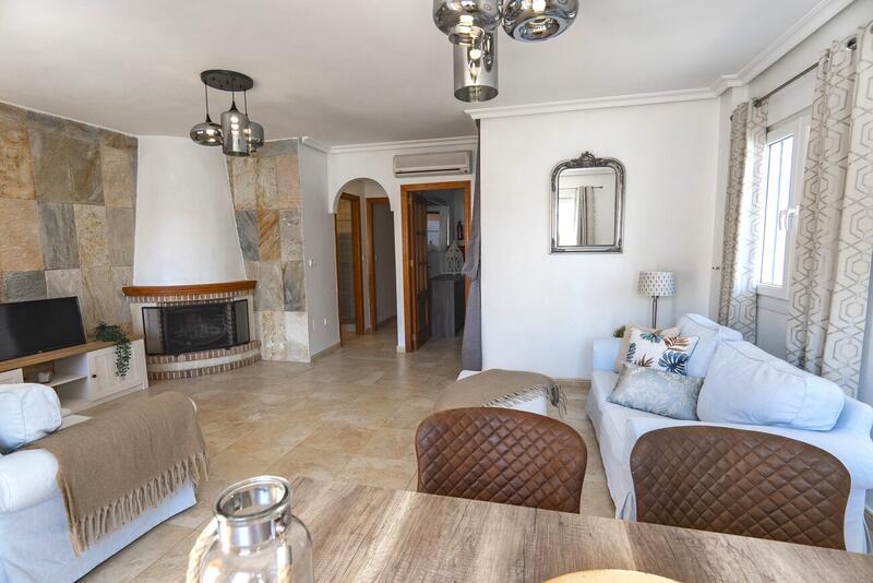 3 Schlafzimmer Landhaus zu verkaufen