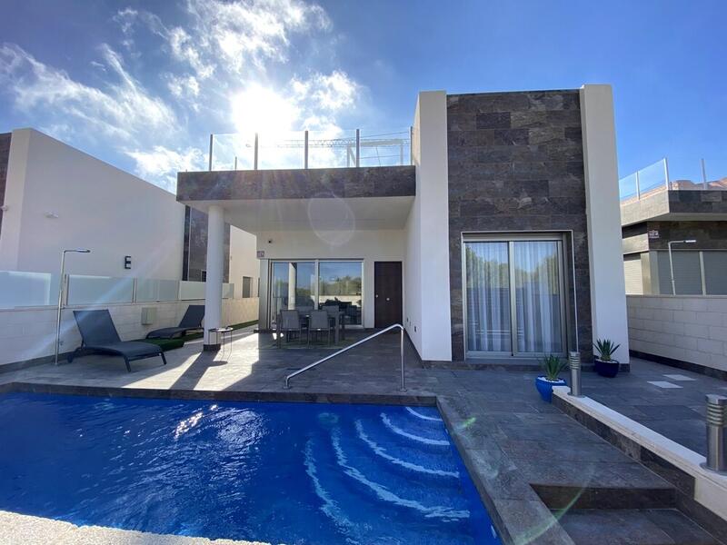 Villa à vendre dans Orihuela Costa, Alicante