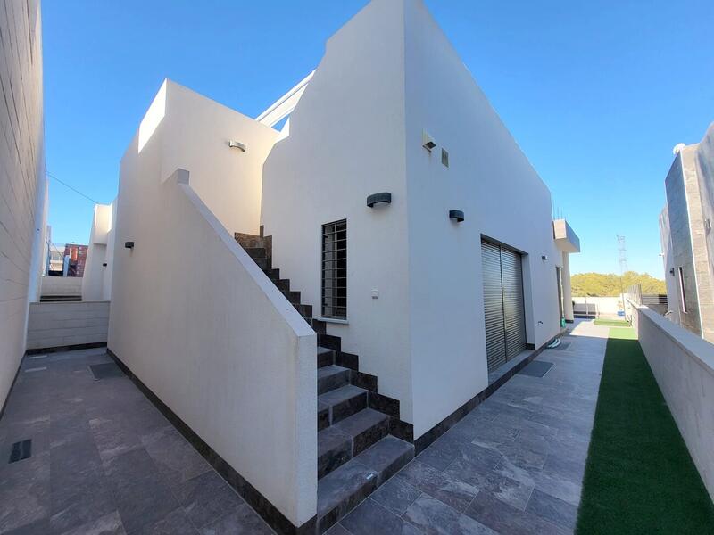 5 Cuarto Villa en venta