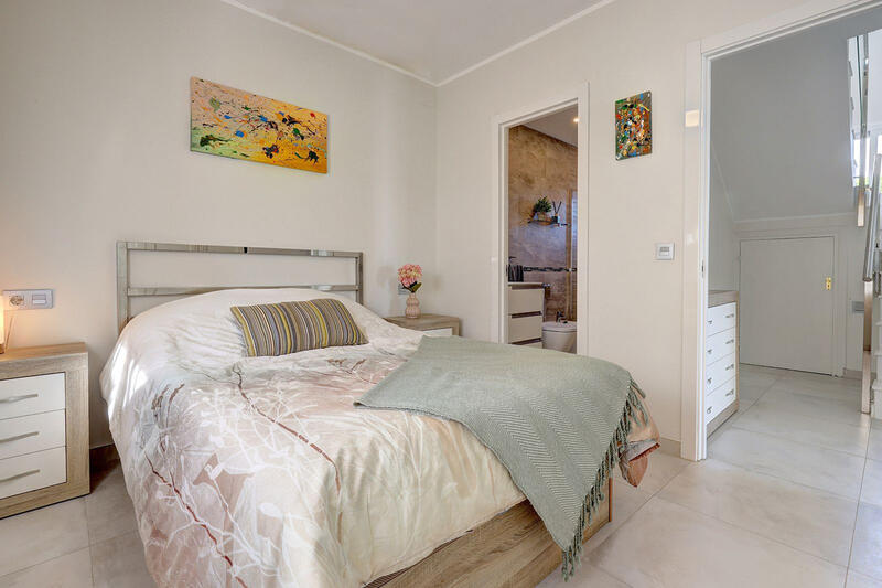3 bedroom Villa for sale