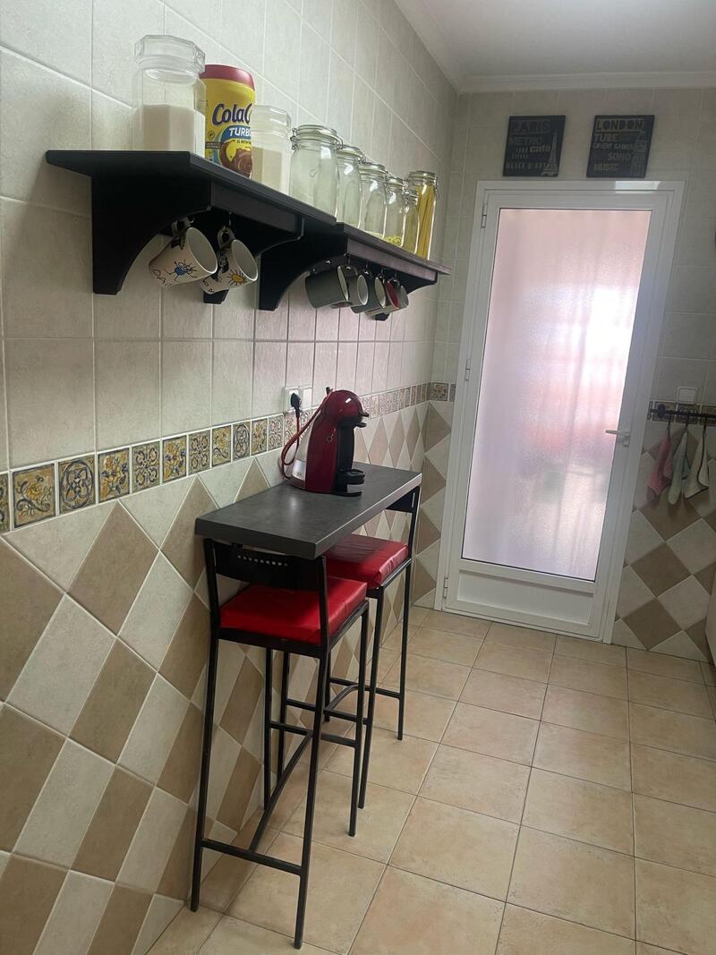 2 спальная комната квартира продается