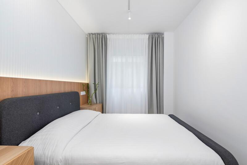2 bedroom Townhouse for sale