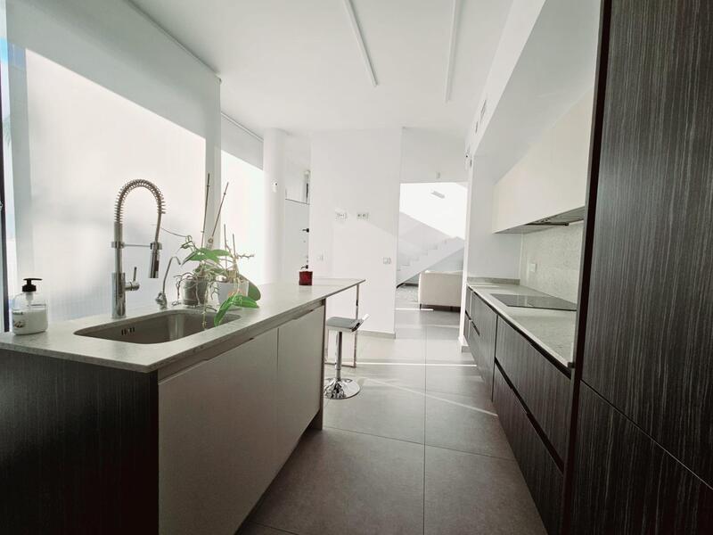 3 Cuarto Villa en venta