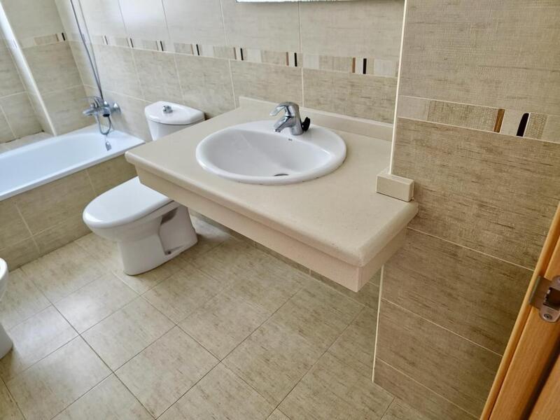 3 спальная комната квартира продается