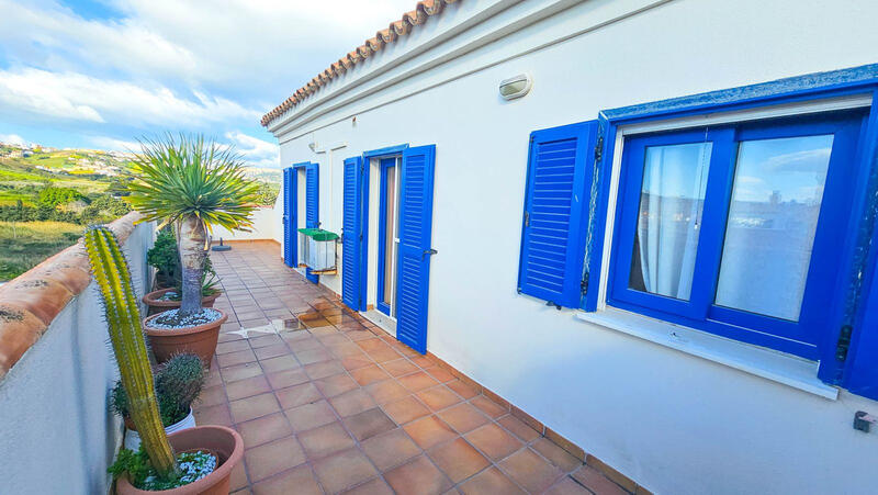 Appartement Te koop in San Luis de Sabinillas, Málaga