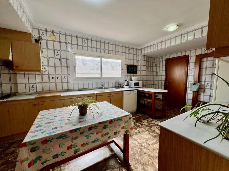 4 slaapkamer Appartement Te koop