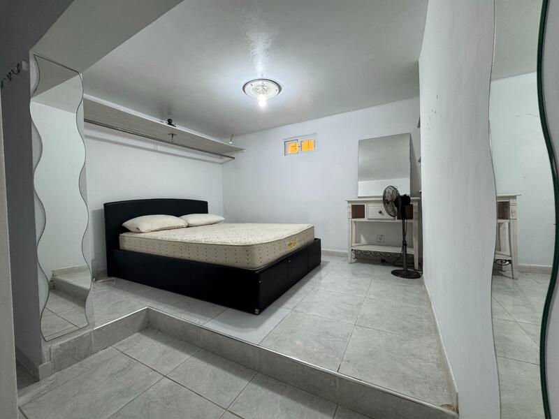 4 bedroom Apartment for sale
