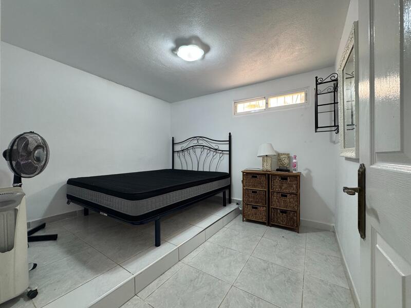 4 bedroom Apartment for sale
