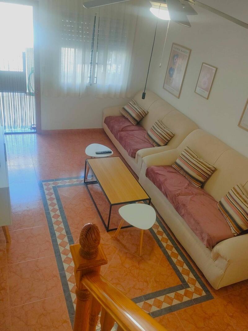 4 Cuarto Adosado en venta