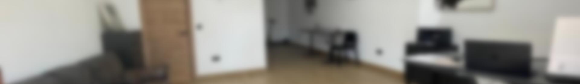 1 chambre Local Commercial à vendre