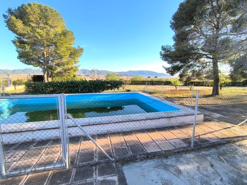 3 Cuarto Villa en venta