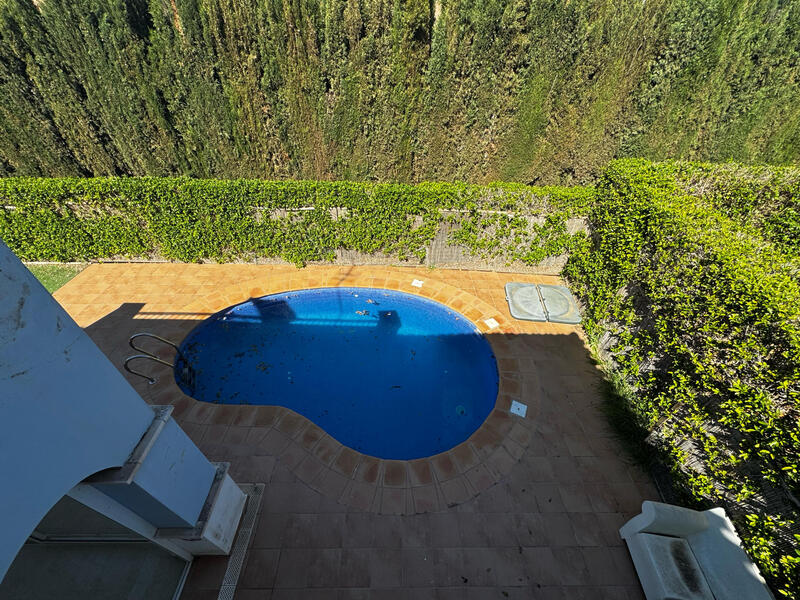 3 Cuarto Villa en venta