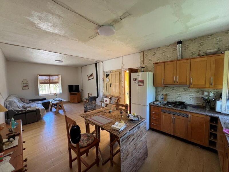 2 bedroom Country House for sale