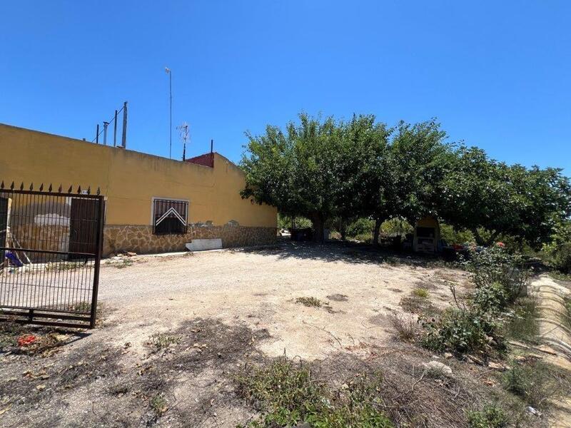 2 bedroom Country House for sale