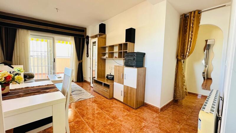 3 bedroom Apartment for sale