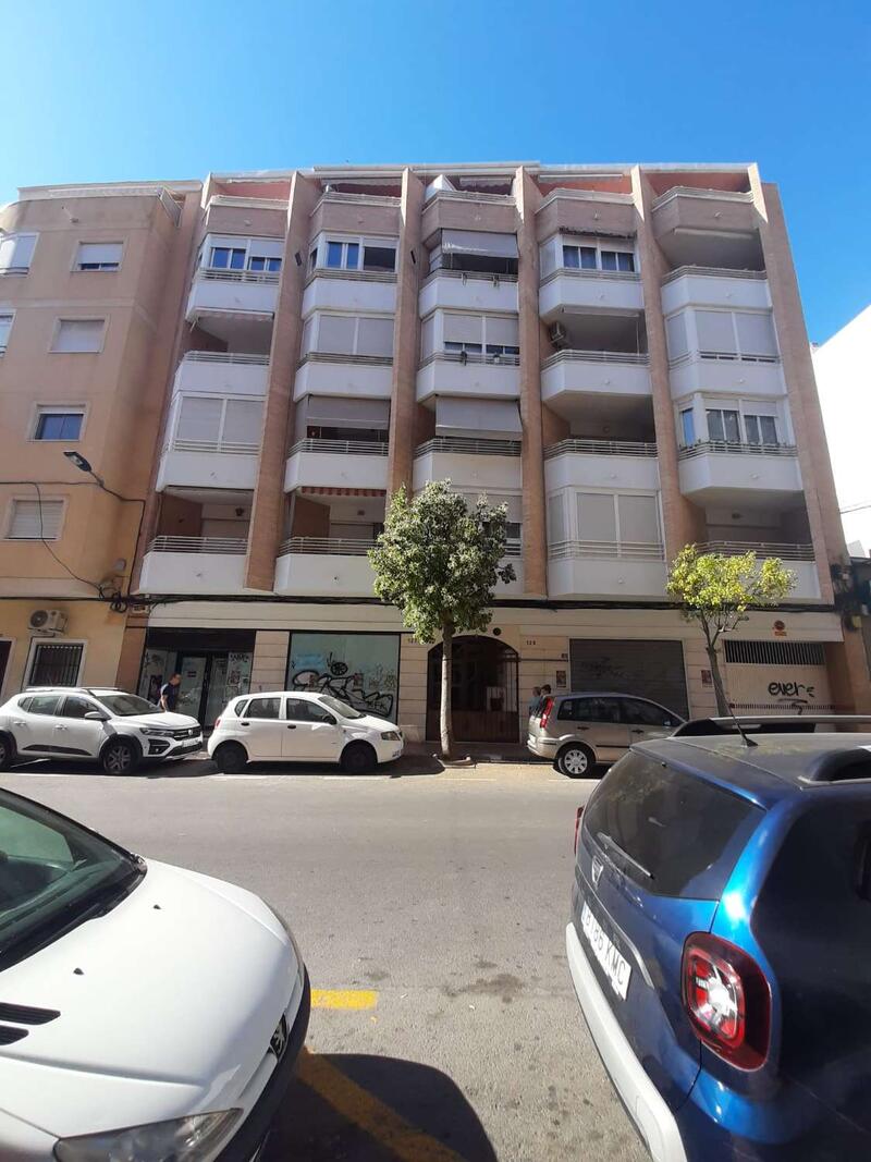 Dúplex en venta en Torrevieja, Alicante