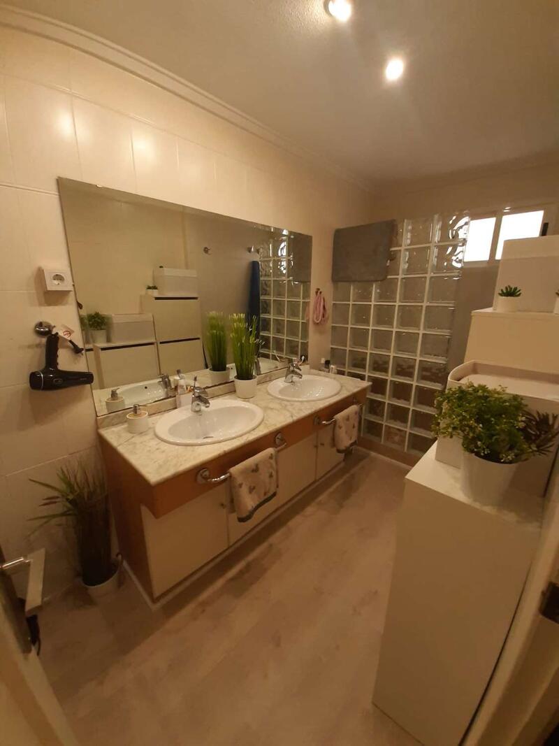 3 Cuarto Dúplex en venta