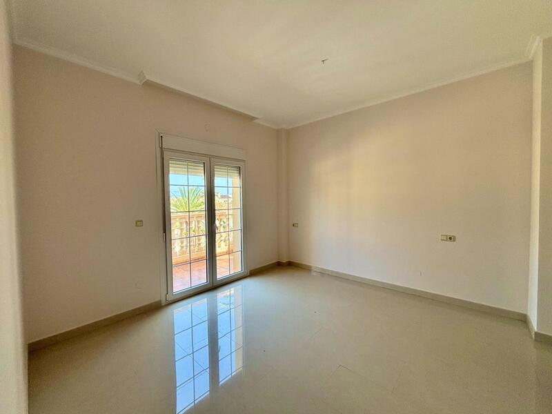 4 Schlafzimmer Villa zu verkaufen