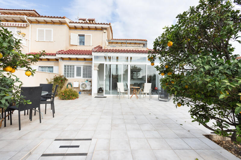 3 Cuarto Villa en venta