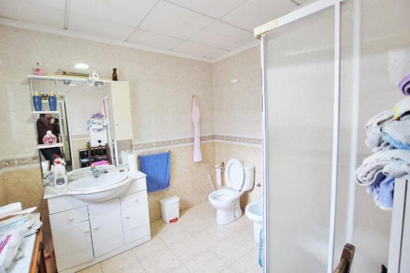 3 Schlafzimmer Stadthaus zu verkaufen