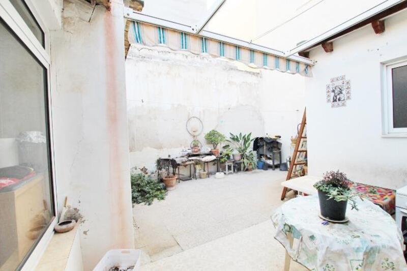3 Schlafzimmer Stadthaus zu verkaufen
