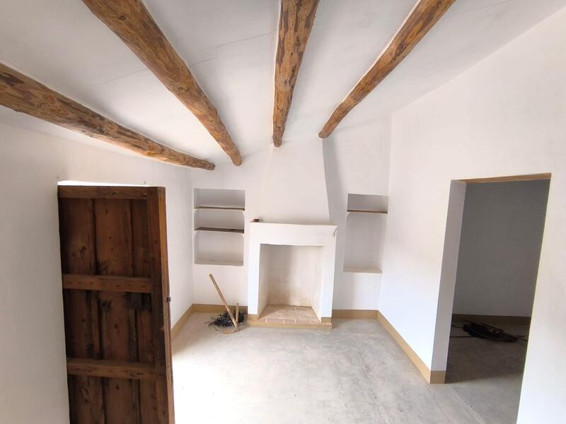 2 Cuarto Casa de Campo en venta