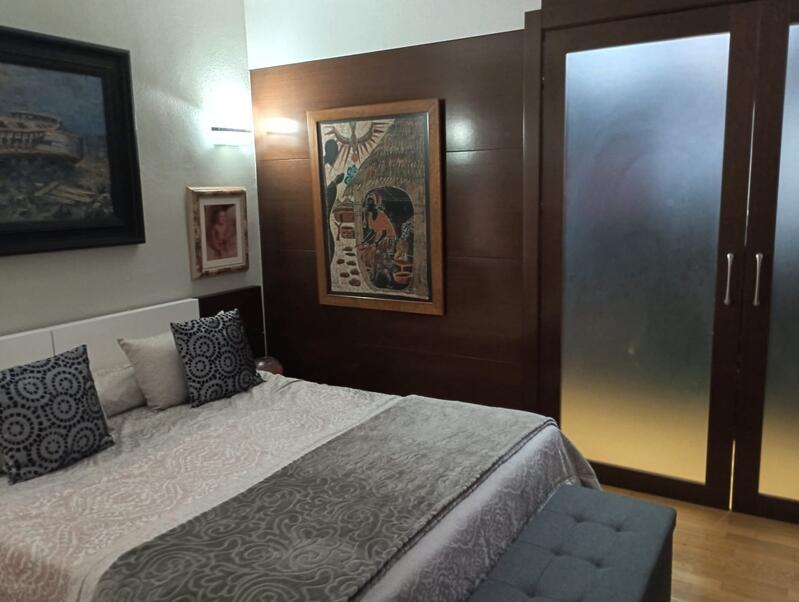6 Schlafzimmer Villa zu verkaufen