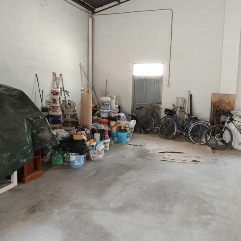 Local Commercial à vendre