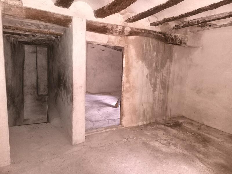 4 Schlafzimmer Landhaus zu verkaufen