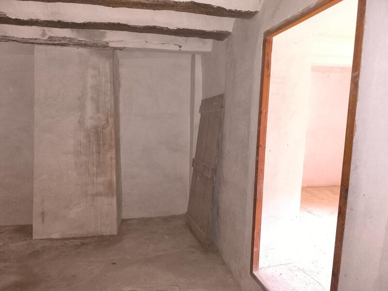 4 Schlafzimmer Landhaus zu verkaufen
