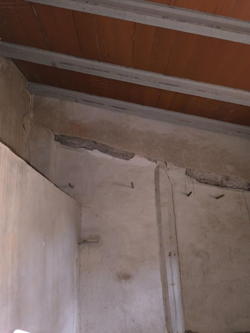 4 Schlafzimmer Landhaus zu verkaufen