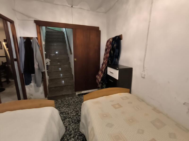 5 Schlafzimmer Stadthaus zu verkaufen