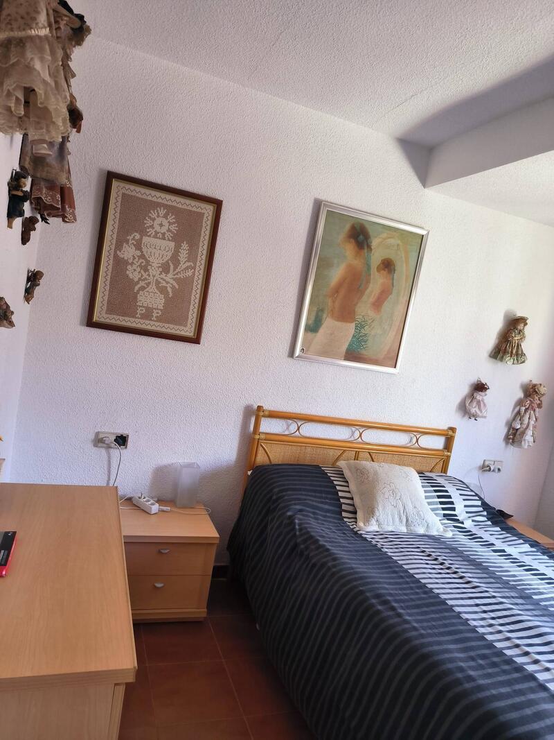 7 Schlafzimmer Stadthaus zu verkaufen