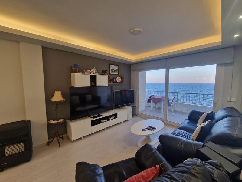 3 bedroom Apartment for sale