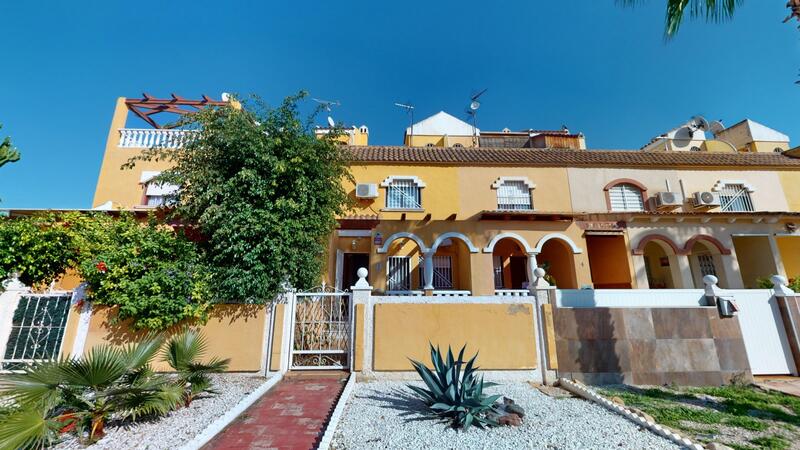 2 Schlafzimmer Villa zu verkaufen