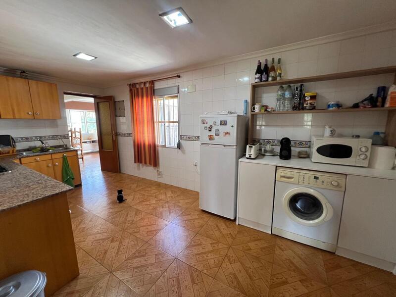 2 Cuarto Casa de Campo en venta
