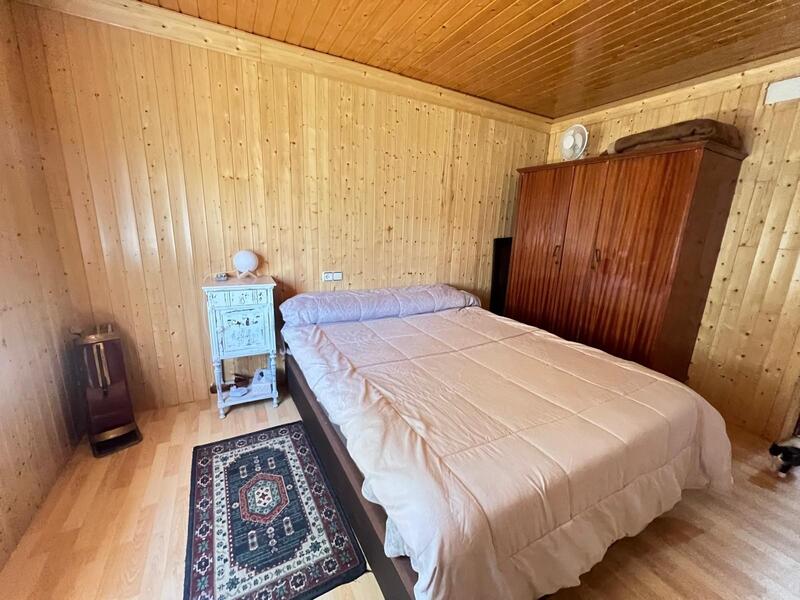2 Cuarto Casa de Campo en venta