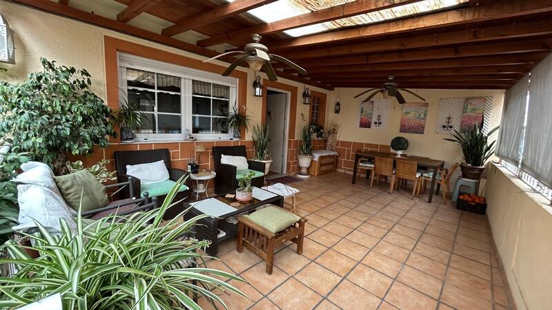 3 Cuarto Villa en venta