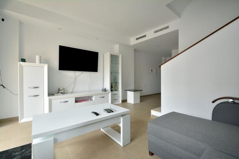 2 Cuarto Dúplex en venta