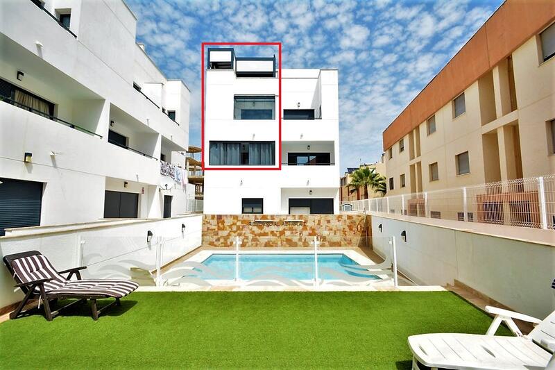 2 Cuarto Dúplex en venta
