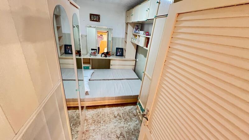 4 slaapkamer Appartement Te koop