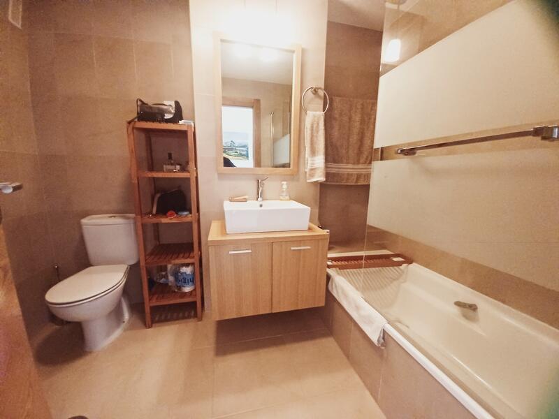 2 slaapkamer Appartement Te koop