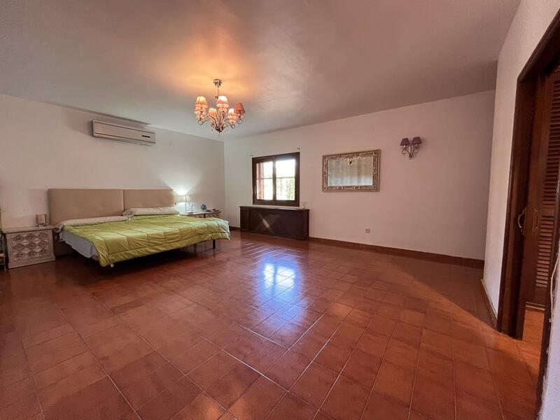 4 chambre Villa à vendre