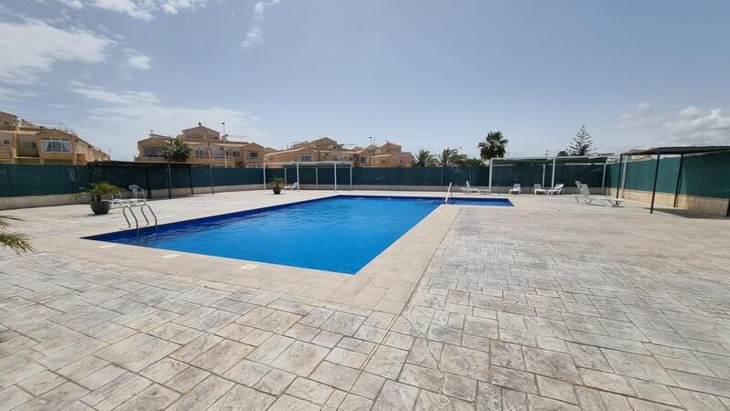 Villa for sale in Torrevieja, Alicante