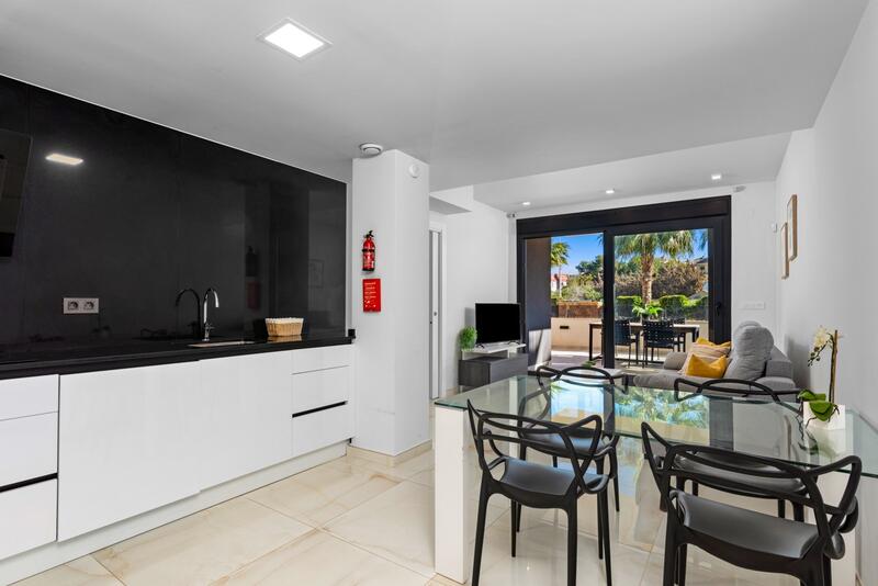 2 slaapkamer Appartement Te koop