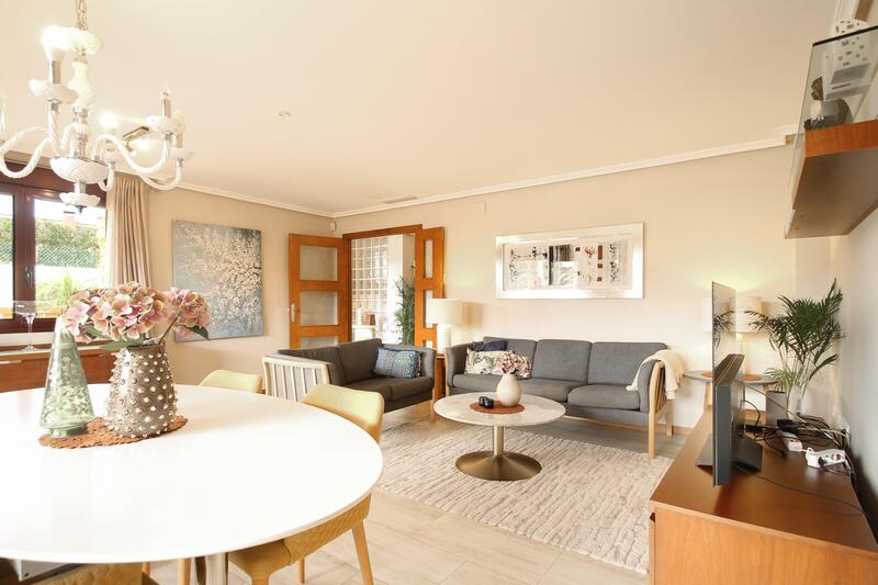 6 Schlafzimmer Villa zu verkaufen